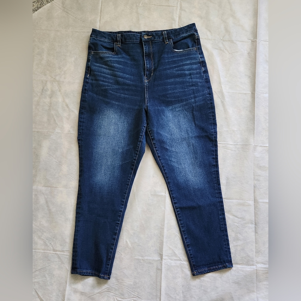 American Eagle Curvy Highest Rise Jegging Size 18S